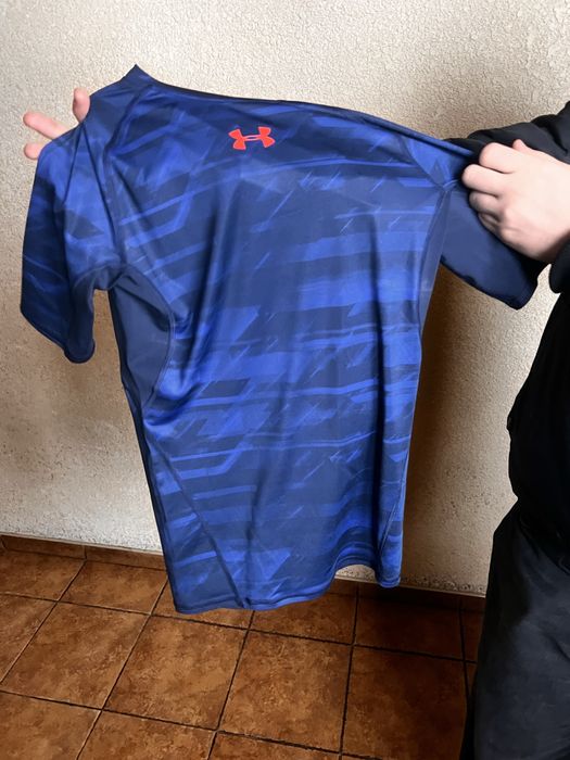 Under armor компресійна футболка , термо футболка