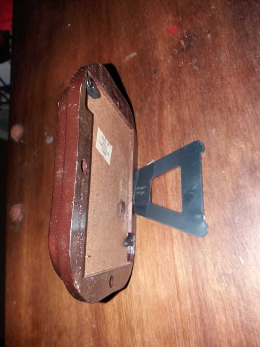 2 Small Frames64739170322434123