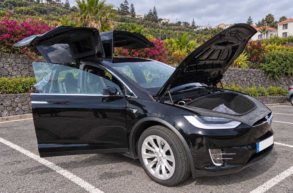 Tesla Model X LONG RANGE — 07/2020