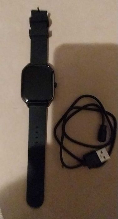 SmartWatch Novo com carregador (preço negociável)