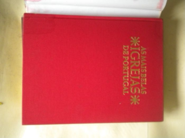 As mais belas Igrejas de Portugal - 2 Volumes