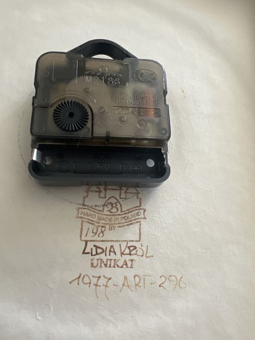 Piekny unikatowy zegar boleslawiec