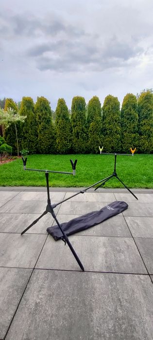 Rod pod.Jaxon statyw karpiowy