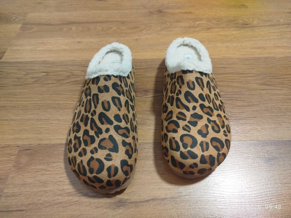 Ciepłe pantofle rozm. 39