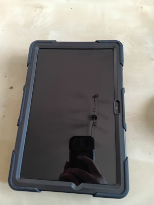 Tablet Samsung Galaxy A9+, rysik, gwarancja, z etui pancernym