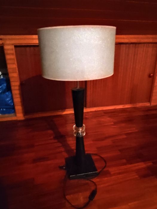 Candeeiro com abajur