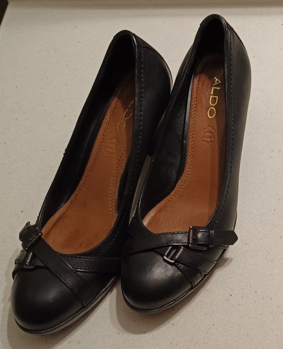 Sapatos com salto ALDO