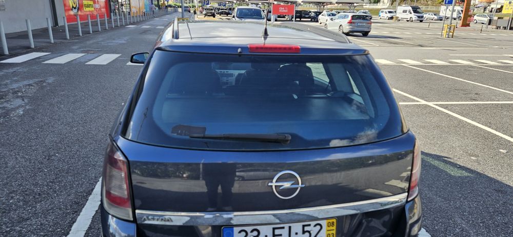 OPORTUNIDADE: Carrinha Opel Astra muito  estimada