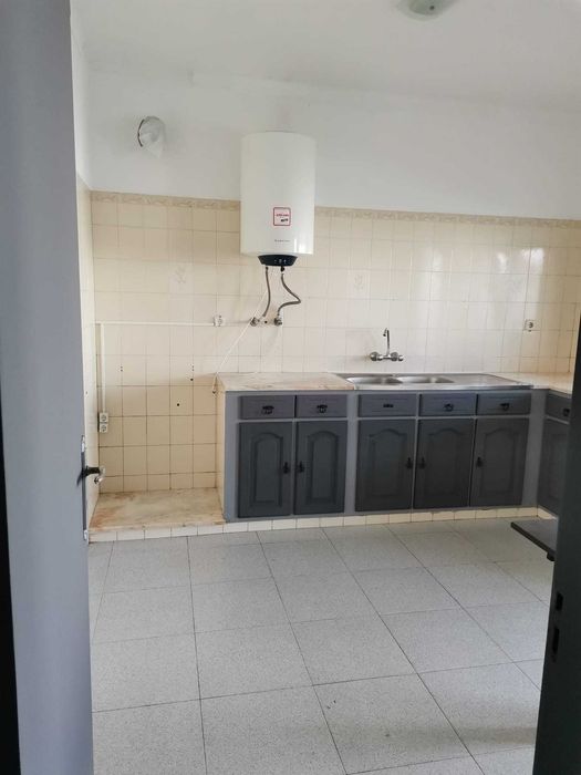 Moradia T2 para alugar