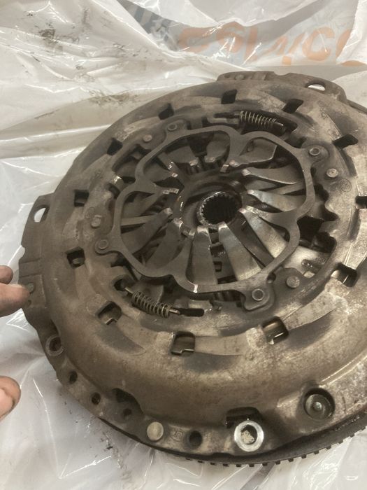 Embraangem e bimassa audi a4  caixa  de 6