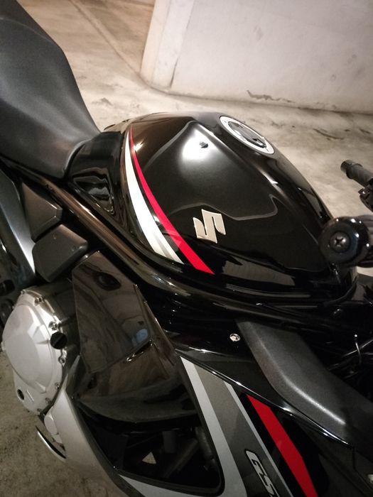 Suzuki GSX 650 F (2008) – Apenas 33.000 km – Estado Imaculado Revisão Feita + Mala Givi