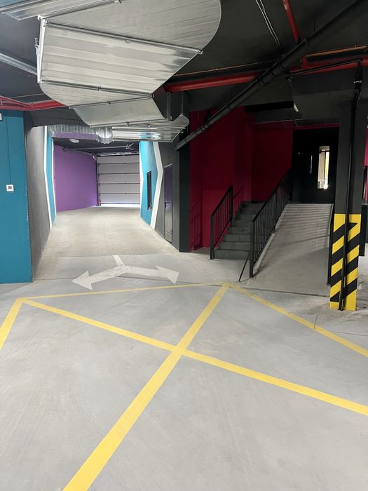 Продаж паркомісця у ЖК Family Plaza