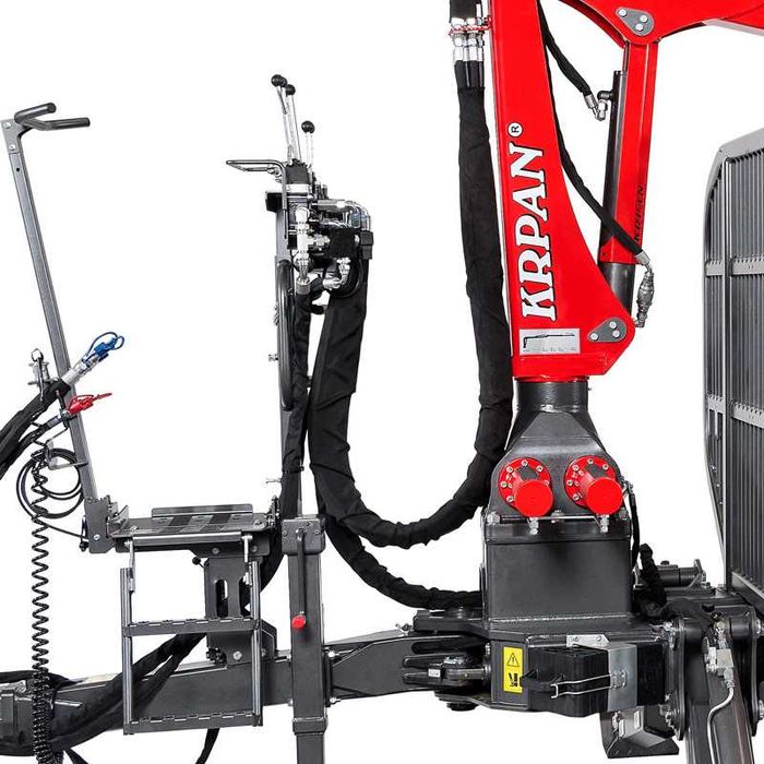 Przyczepa leśna Krpan GP11 z żurawiem 6,6