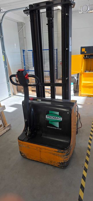 Wózek widłowy PROMAG FN 1533 rok 2007 .