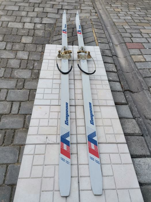 Спортивно-бігові лижі Стрела