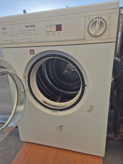Máquina secador de roupa