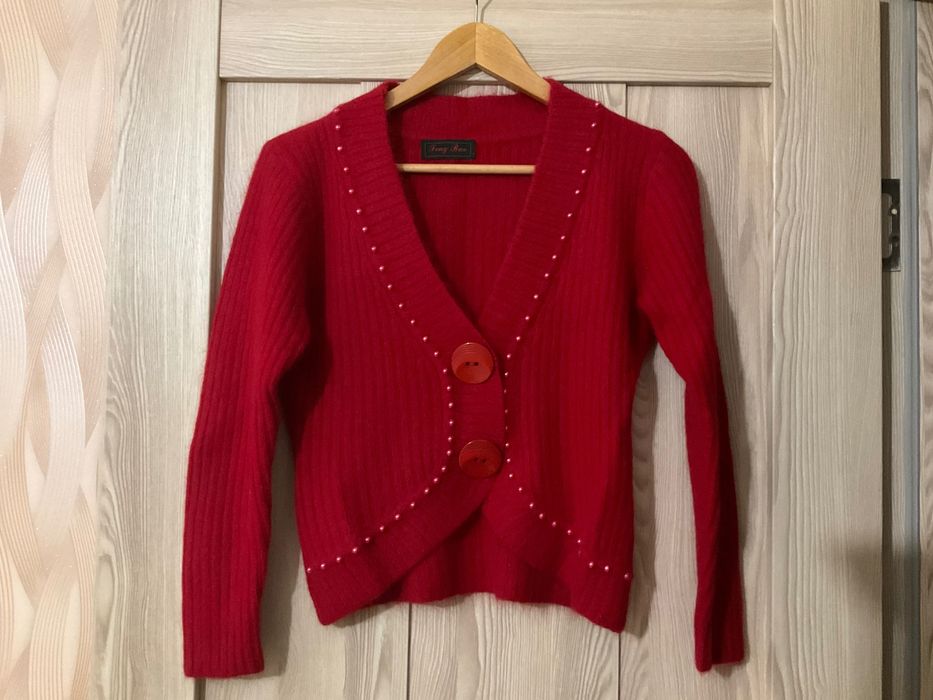 Женская кофточка