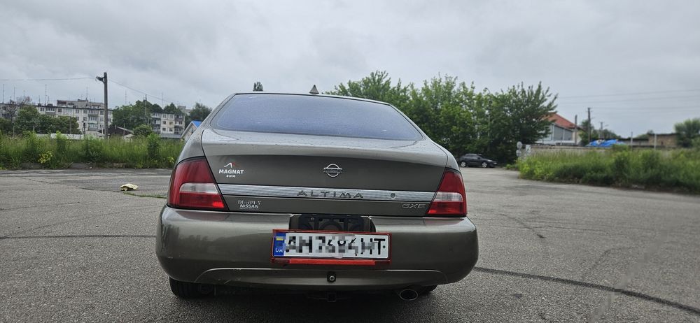 Nissan Altima 2000 рік