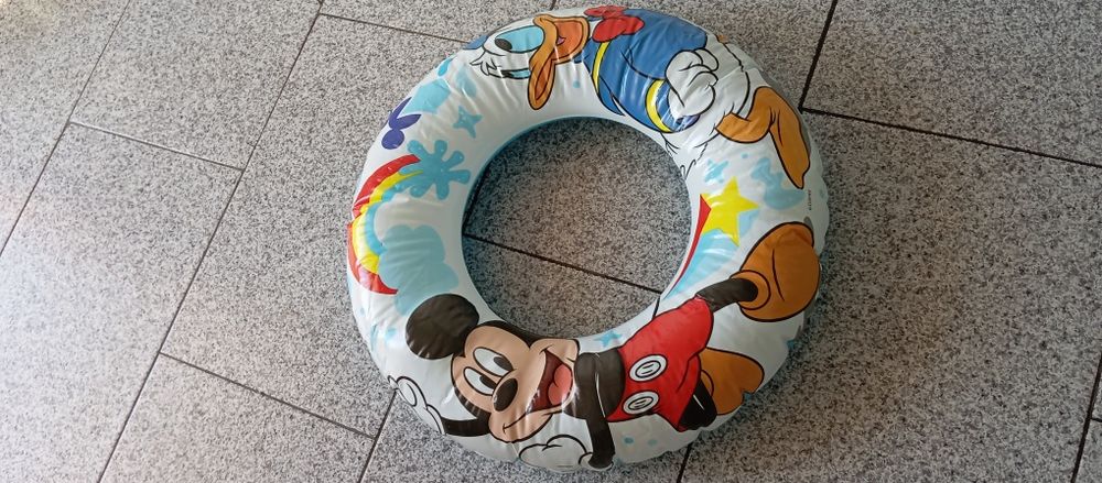 Boia Mickey Disney de praia / piscina