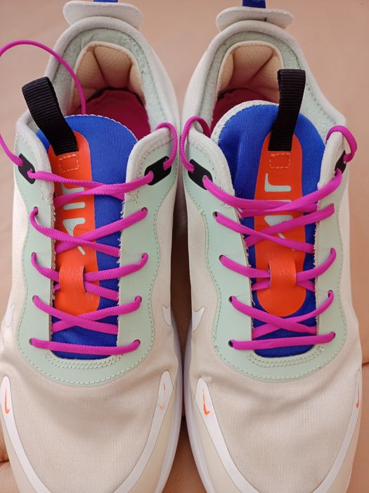 Buty sportowe Nike rozmiar 41/26