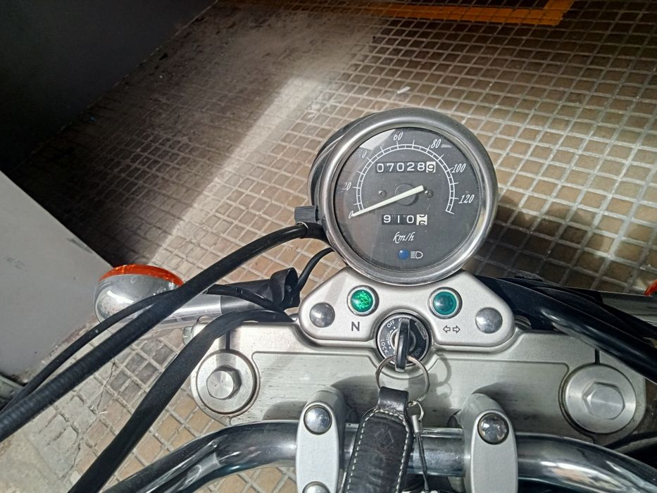 Suzuki marauder 125 irrepreensível