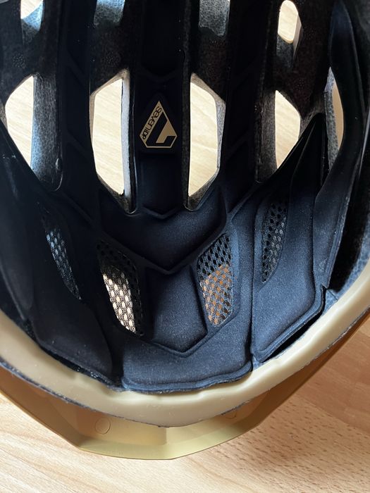 Kask na rower mtb, górski