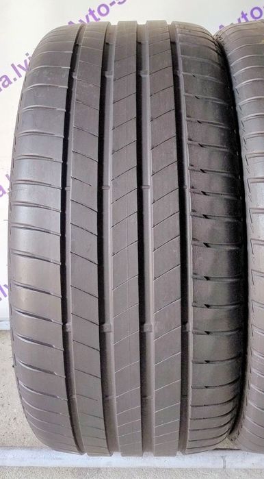Шини літні R21 255/35 Bridgestone Turanza T005