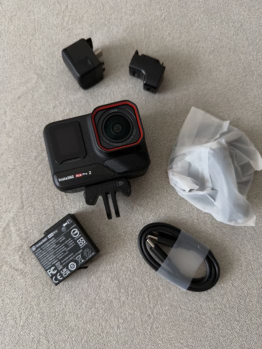 Insta360 Ace Pro 2. Комплект