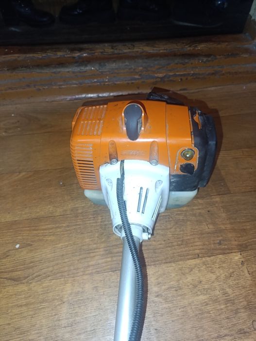 Продам бензо триммер штиль fs250