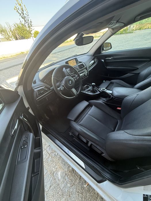 Bmw 116d Sport line (2016)