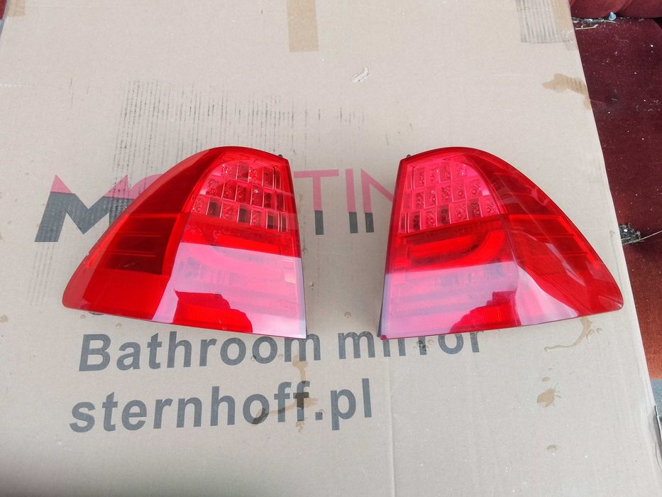BMW E91 kombi lift lampa lampy tył P/L LED