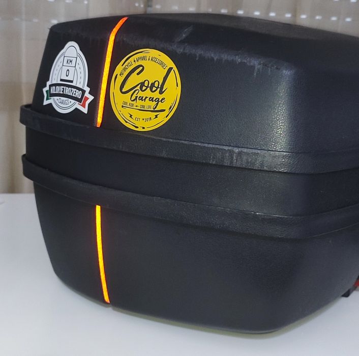 Topcase 32l em ABS - Montagem universal