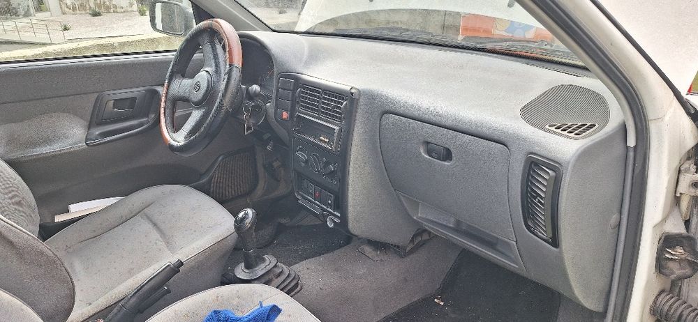 VW CADY 1.9 D 2 lugares