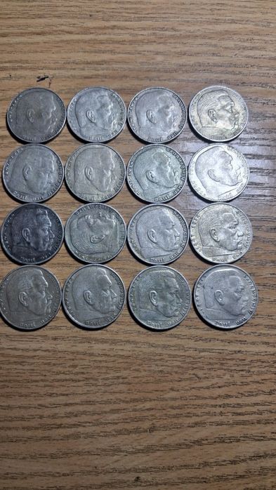 Продам Серебро монеты.