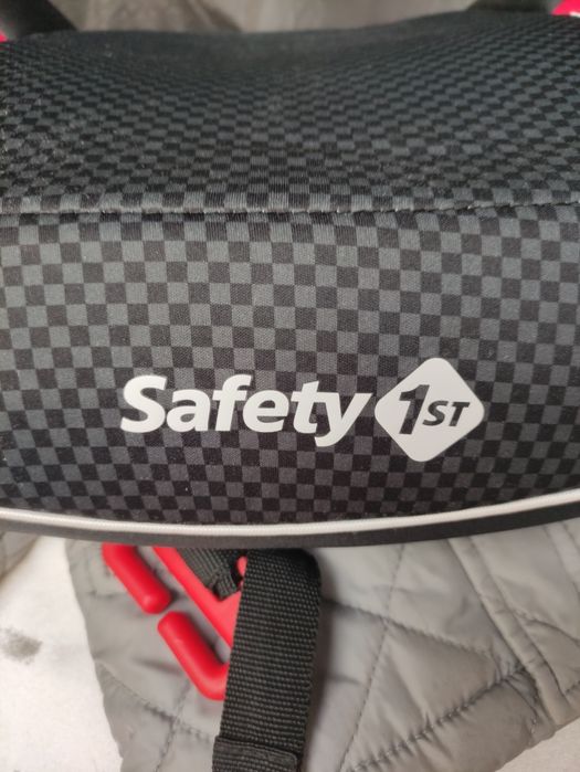 Cadeira sem encosto.