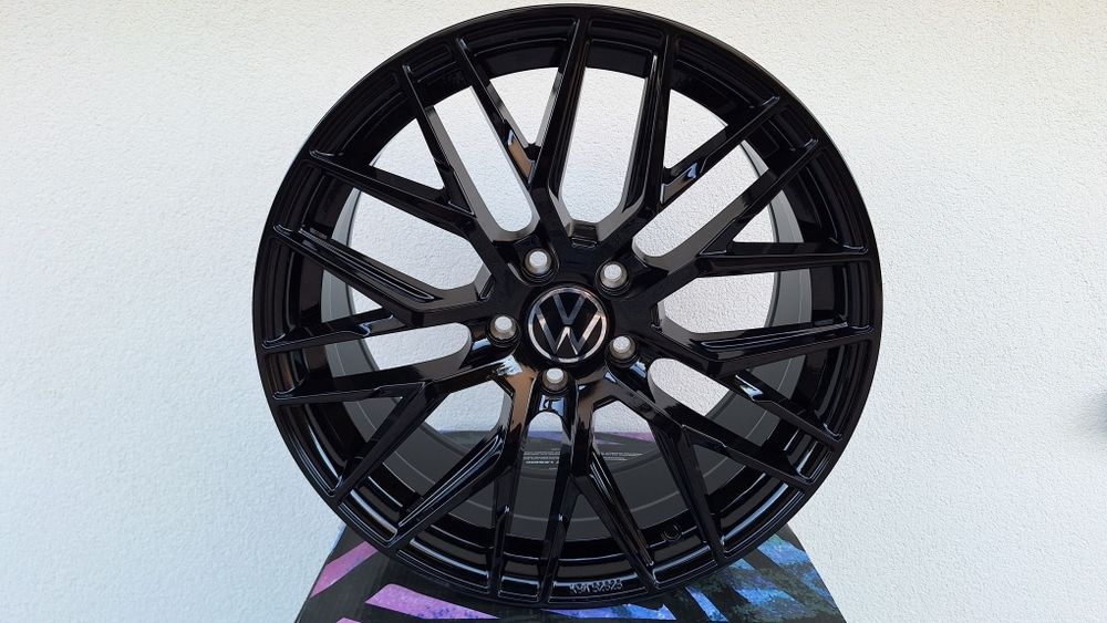 Nowe Alufelgi 5x112 R18 RS A3 A4 A5 A6 Q3 Q5 Skoda Superb Vw Golf VII