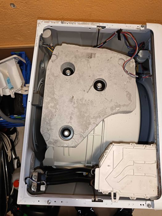 Maquina de lavar candy HE129tx me 9KG ultra higiene NAO LIGA