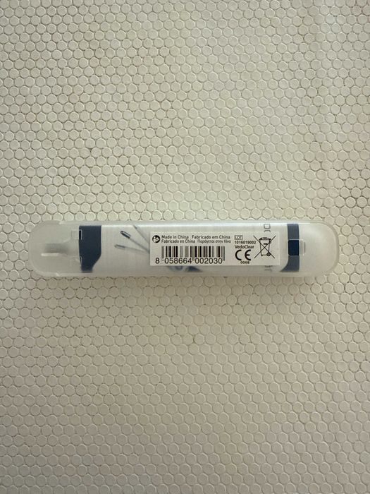 2 termómetros digitais – Chicco + Oregon (testa e ouvidos)