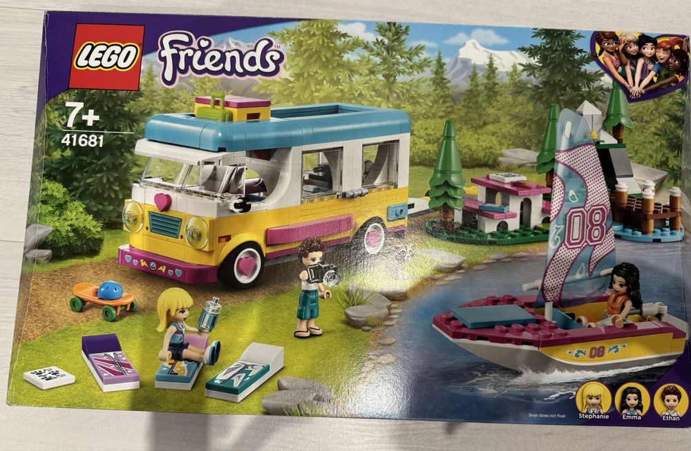 Лего Lego Friends Лісовий будинок на колесах і вітрильний човен 41681