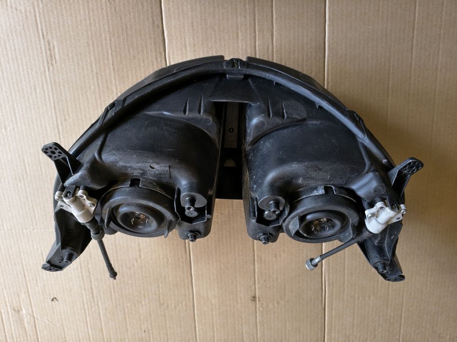 Lampa, reflektor przód FJR 1300 06-12