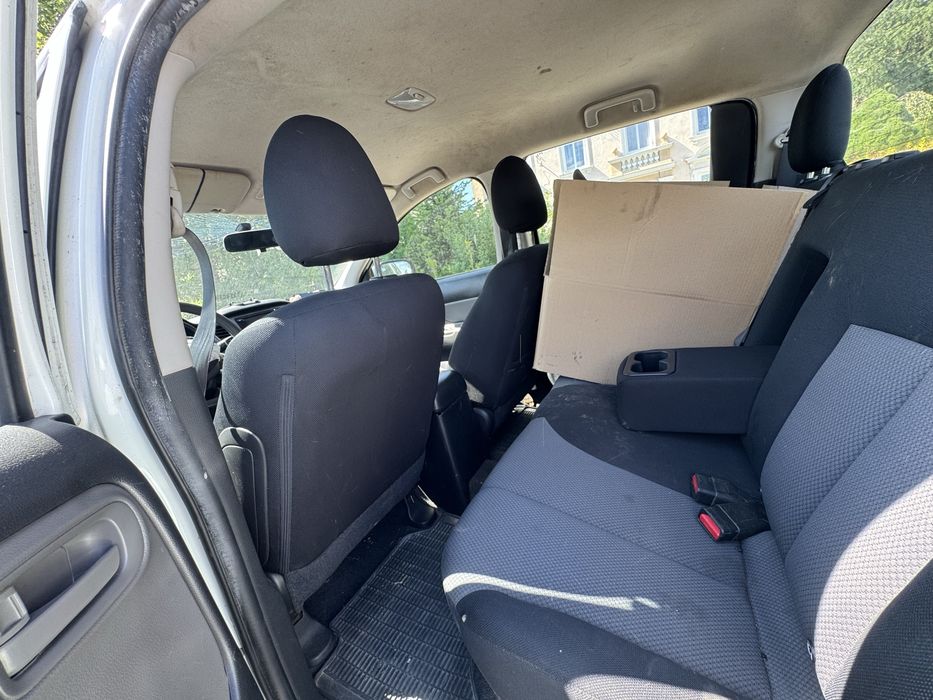 Mitsubisi L200   4x4  manual