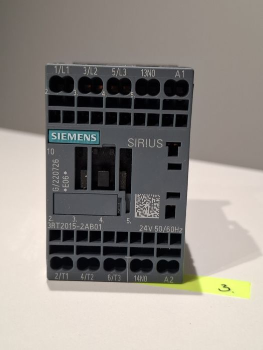 Stycznik silnikowy mocy _ 3 biegowy _ Siemens Sirius _ 3RT2015-2AB01