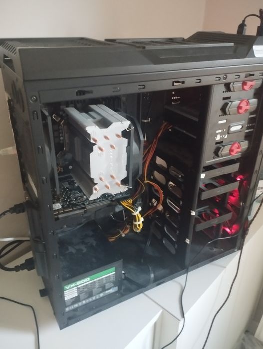 Komputer GTX 970, i7-6700k,16GB DDR I 120 GB SSD