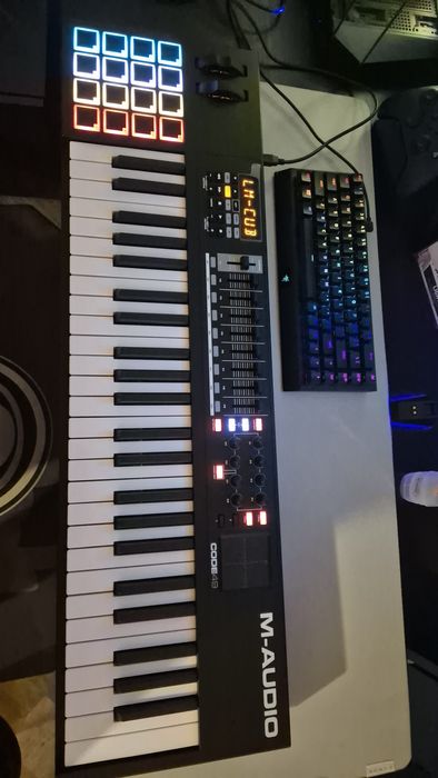 M-AUDIO Code 49 Controller64354276932610121