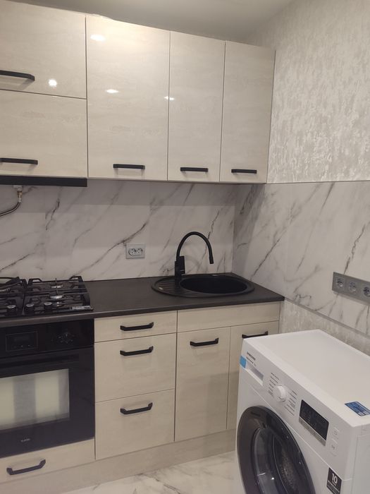 Продам 1 кімнатну квартиру в місті Сміла.