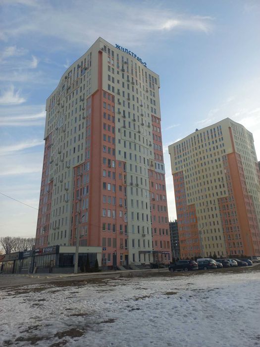 Продам 3 к. квартиру в новострое ЖК Меридиан на Салтовке. (404838)