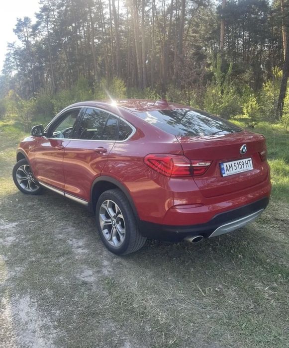 В хорошому стані кросовер BMW X4