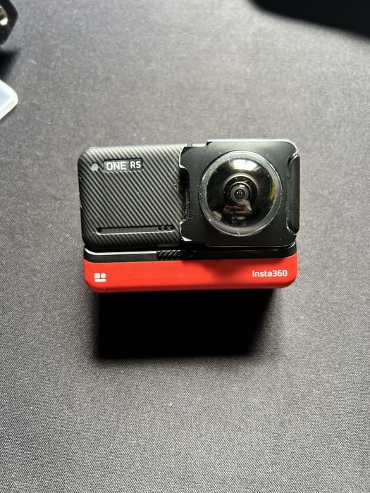 Insta360 One RS Twin Edition e lente 4k