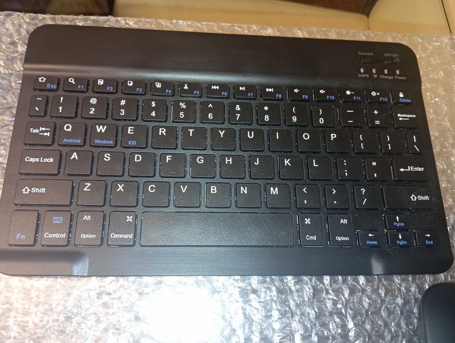 Teclado+ mouse sem fios - novo nunca usado