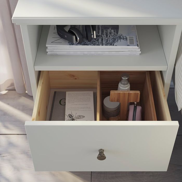 NOVA - IDANÄS IKEA -  Mesa de cabeceira, branca, 47x40 cm - PVP 139€